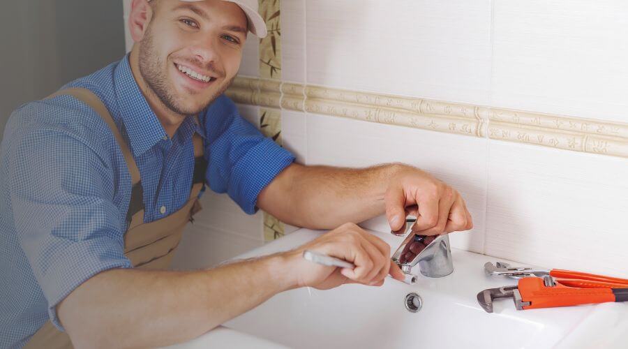Local water heater installation in Maple City, KS